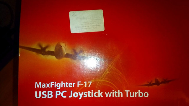 Коробка MaxFighter F-17