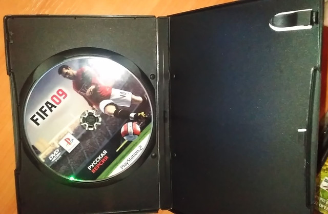 Диск «FIFA 09» для PlayStation 2